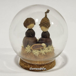 Miniature Handmade Nativity Set in Glass Dome 2024/1